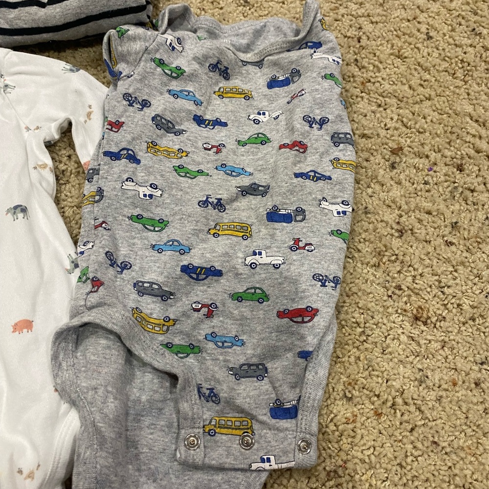Carter's Blue, Gray, and White Kids Onesies- #128 - Picture 4 of 9